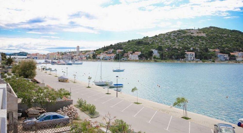 Hotel Plava Laguna Tisno Dış mekan fotoğraf